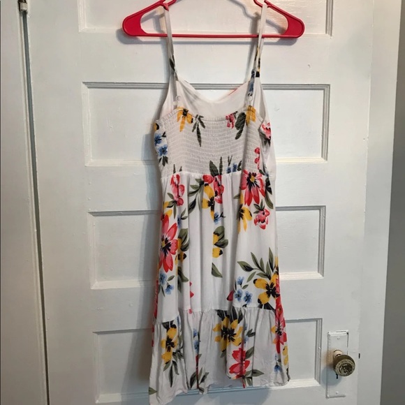 Sun dress - Picture 2 of 3